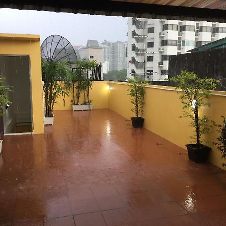 Artistel (Adults Only) Hostel Chiang Mai Bagian luar foto