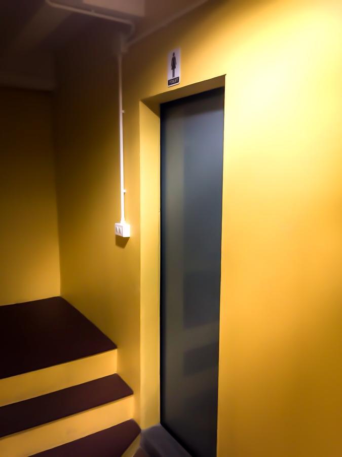 Artistel (Adults Only) Hostel Chiang Mai Bagian luar foto