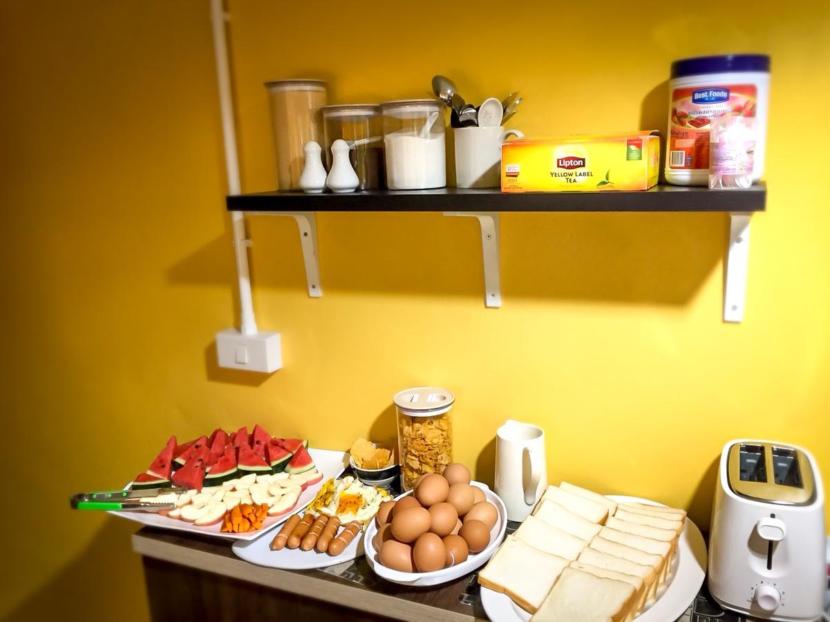 Artistel (Adults Only) Hostel Chiang Mai Bagian luar foto