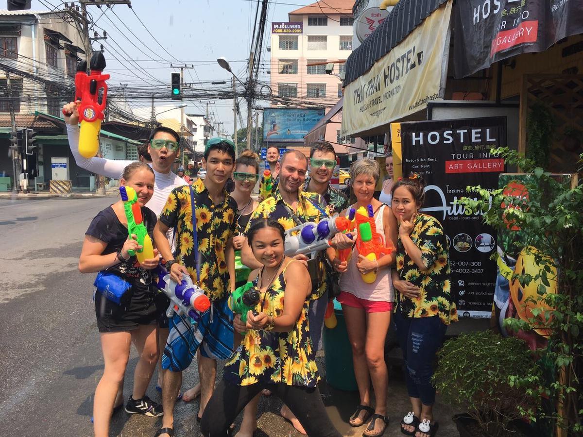 Artistel (Adults Only) Hostel Chiang Mai Bagian luar foto