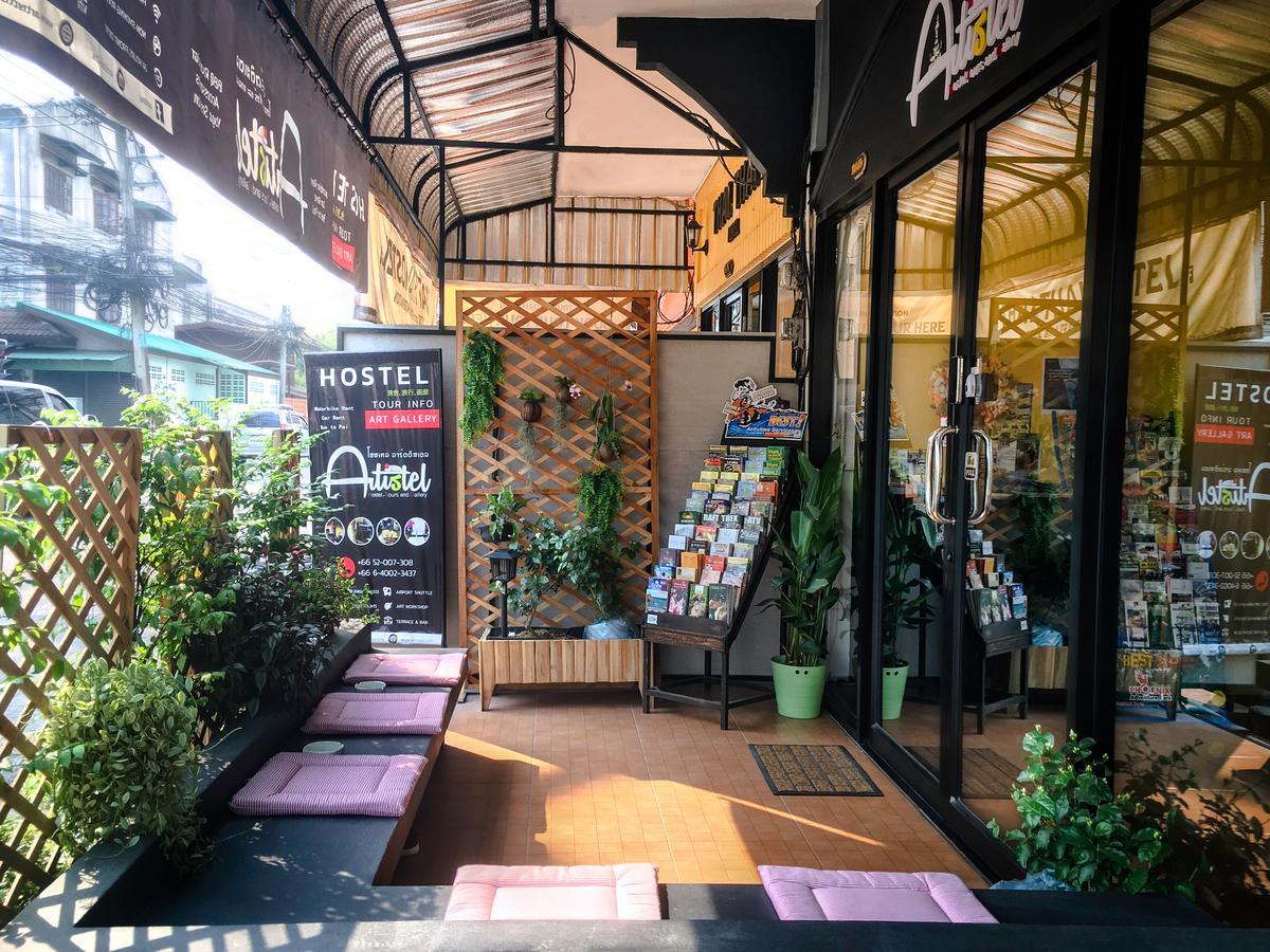 Artistel (Adults Only) Hostel Chiang Mai Bagian luar foto