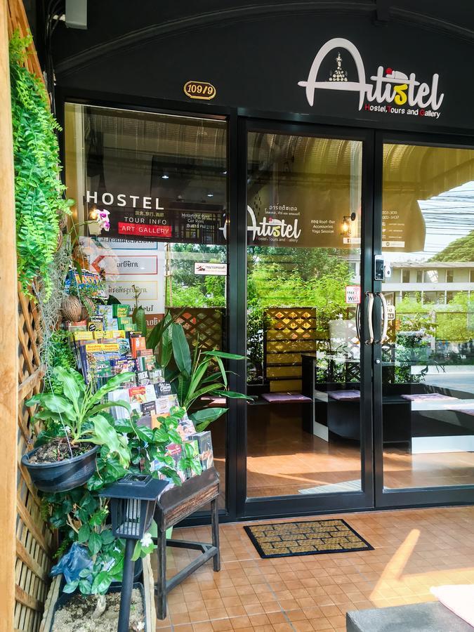 Artistel (Adults Only) Hostel Chiang Mai Bagian luar foto