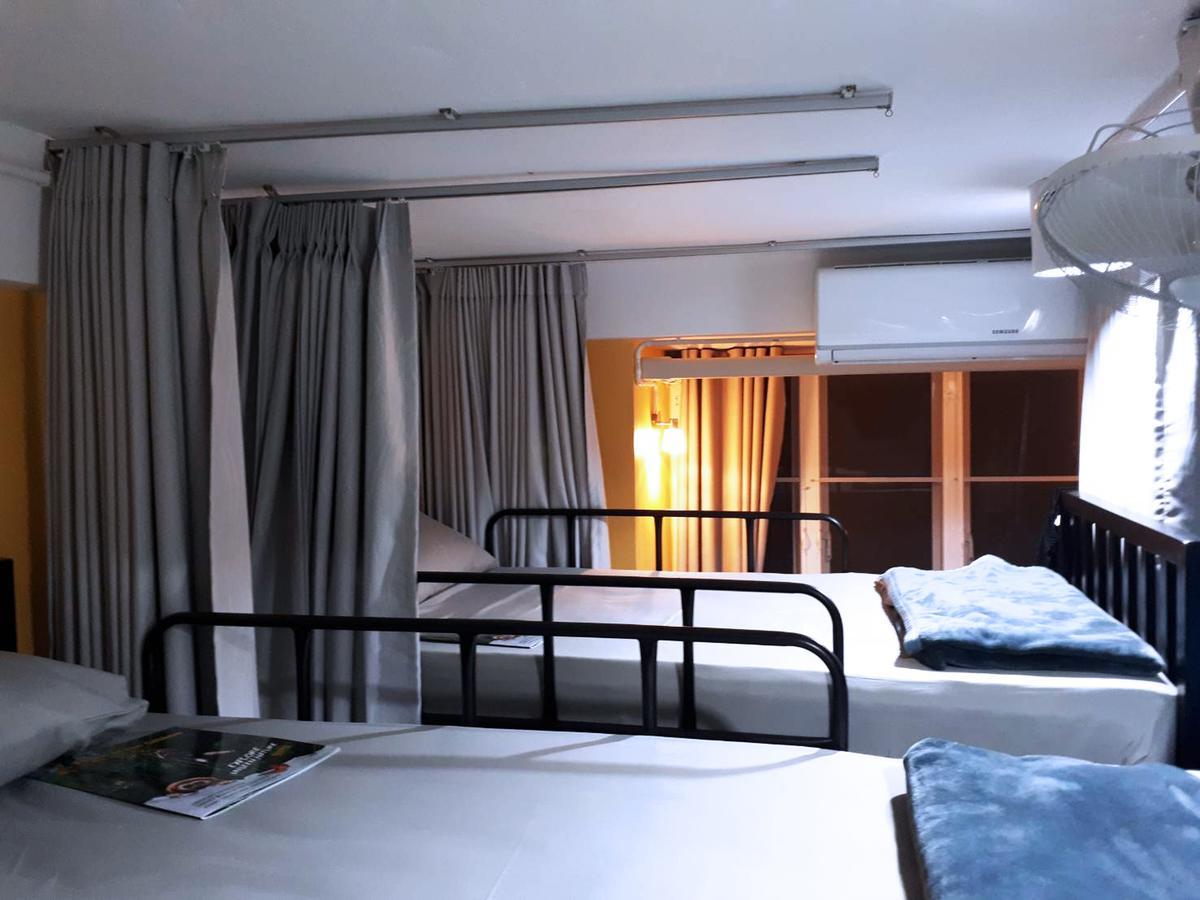 Artistel (Adults Only) Hostel Chiang Mai Bagian luar foto